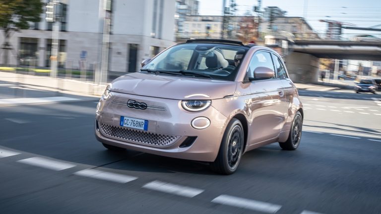 descubre la guia definitiva de los coches mas faciles de aparcar en car parking